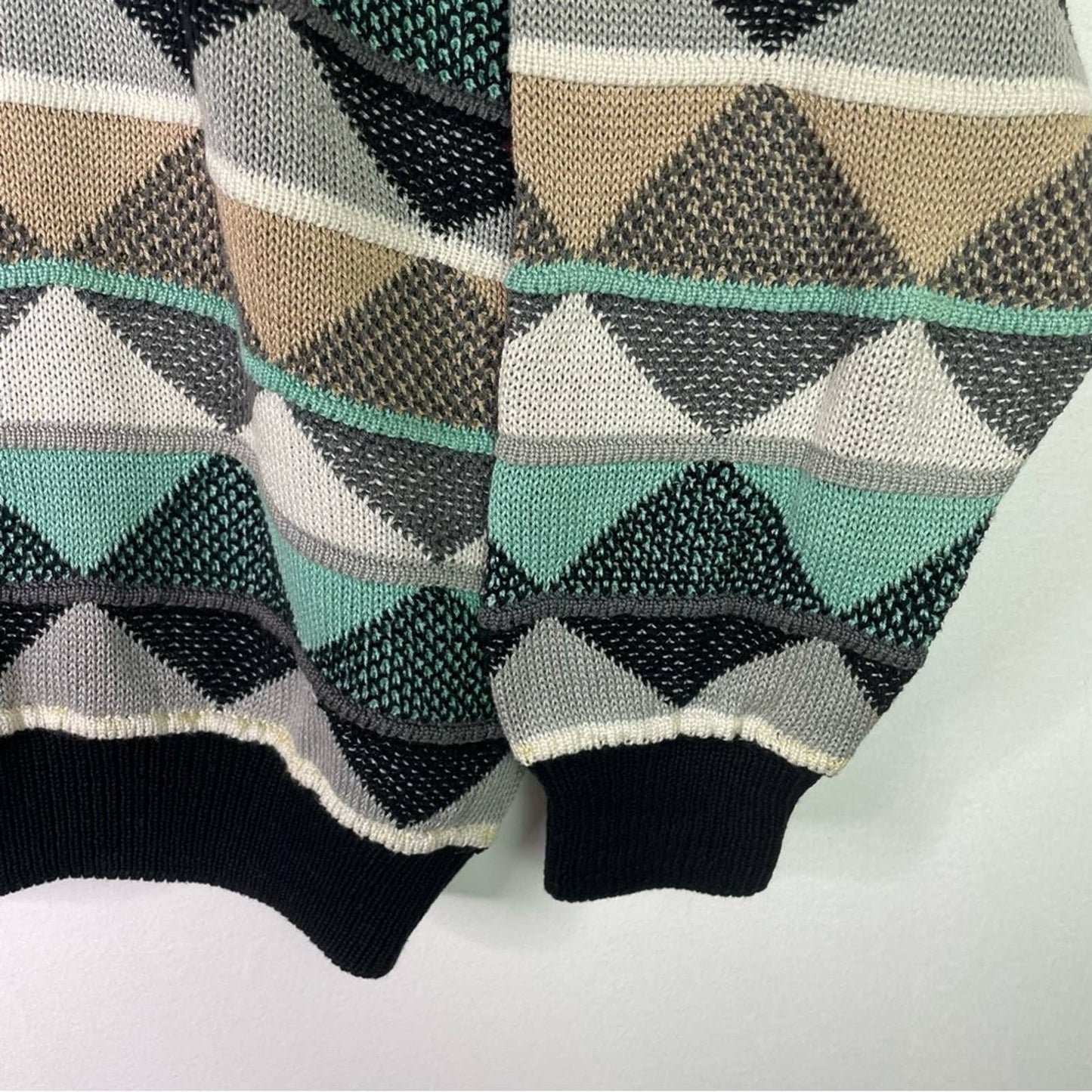 Coogi | Knit Sweater Black Green White Triangle Print Large