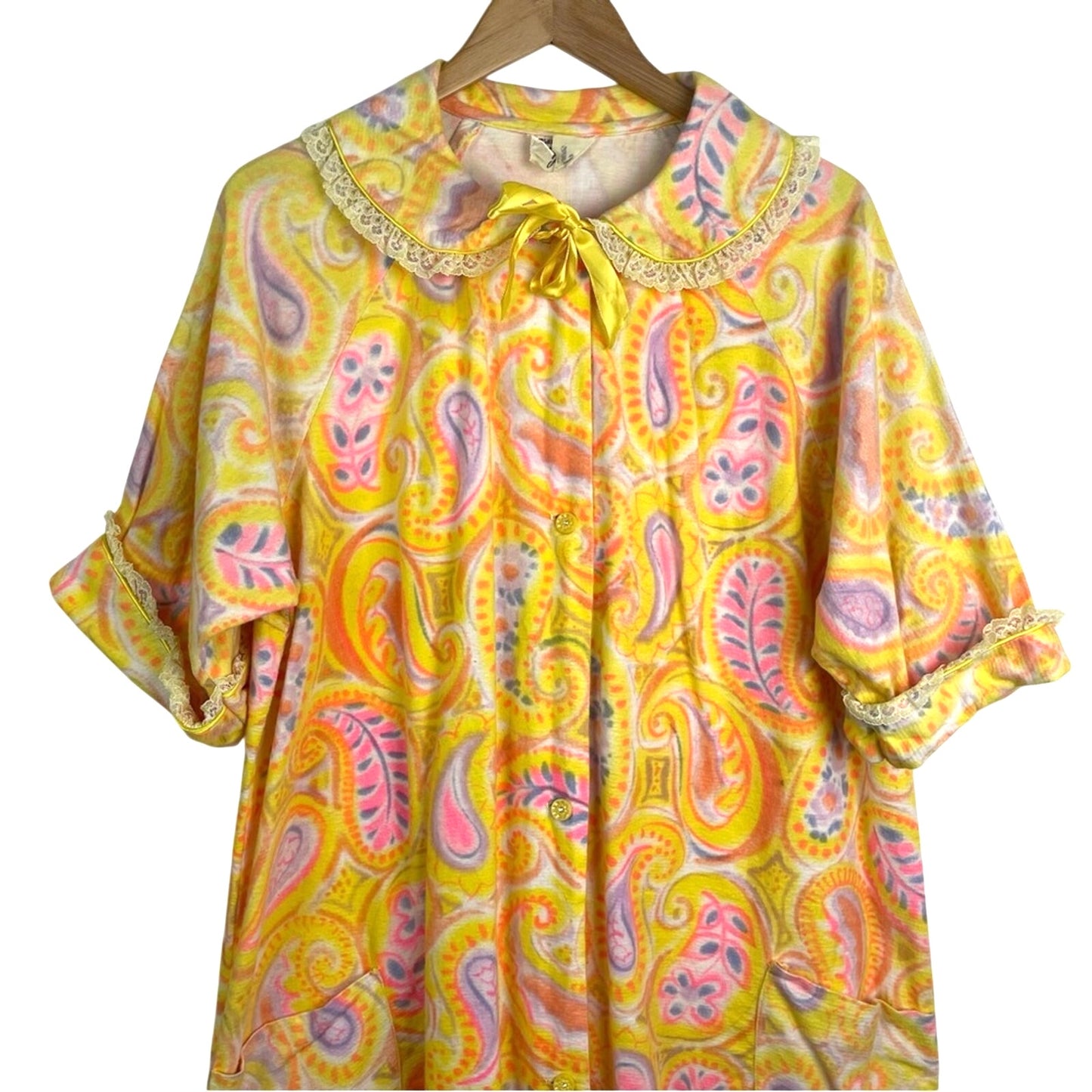 Vintage Flannel Paisley Robe Yellow Pink Nightgown