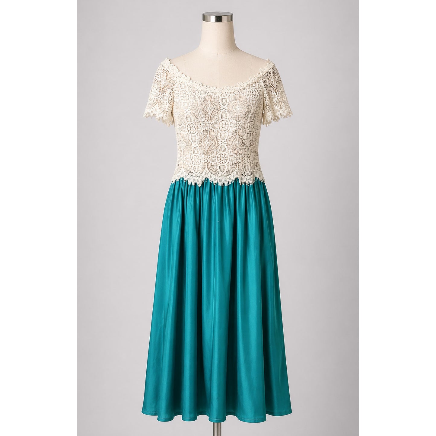 House of Bianchi | Vintage Lace Dress Off the Shoulder Formal Green Skirt