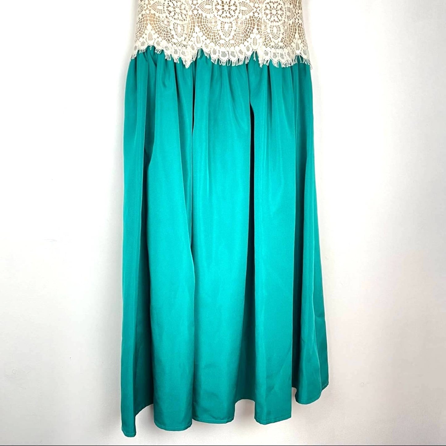 House of Bianchi | Vintage Lace Dress Off the Shoulder Formal Green Skirt