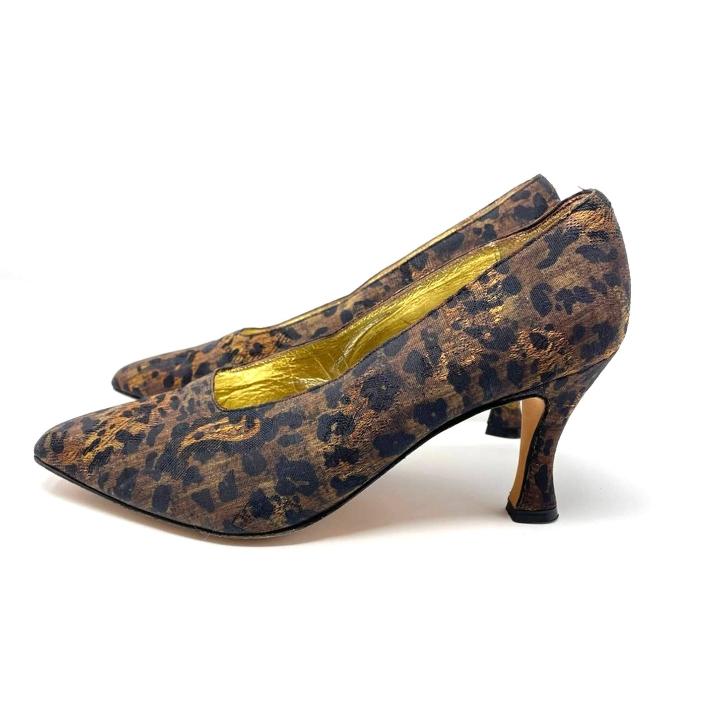 Vintage Leopard Print Heels 6.5 Unusual Shape Heel Pumps