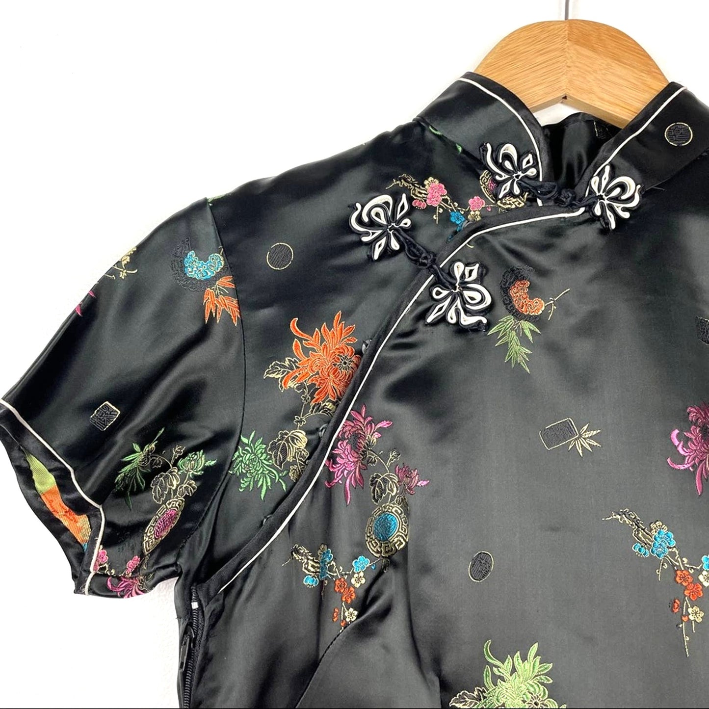Vintage | Black Silky Cheongsam Dress Asian Style Evening Dress