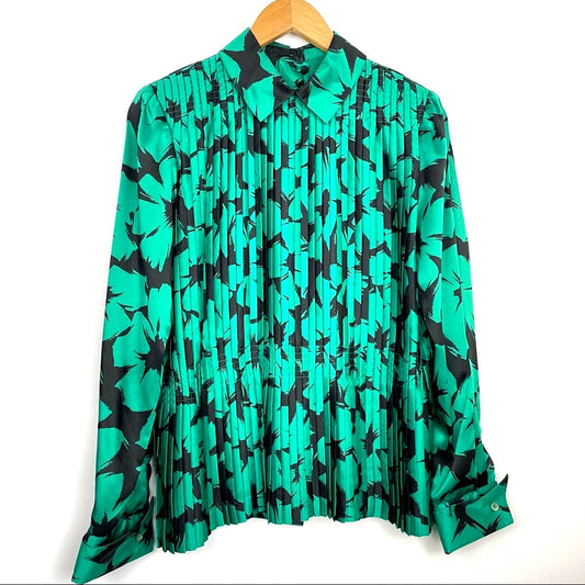 Vintage | Green & Black Blouse Button Down Back Pleated Floral Top Silky