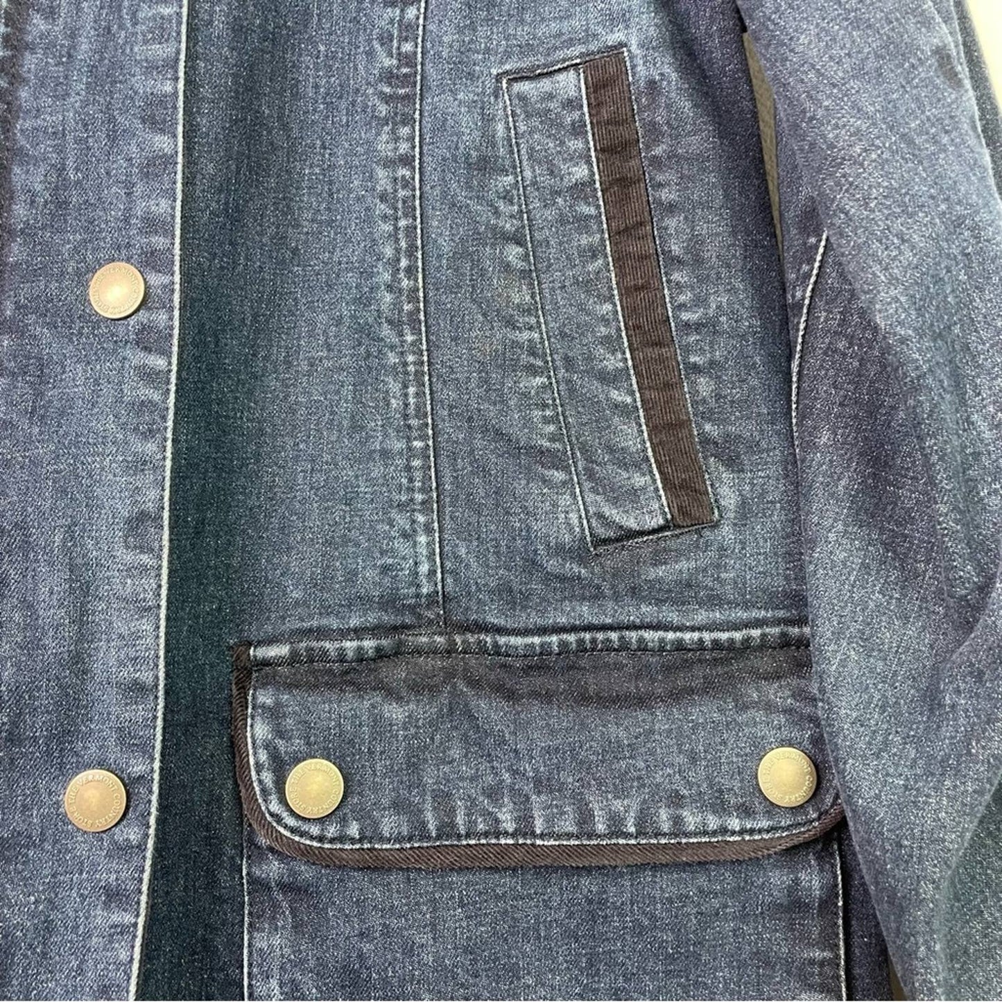 The Vermont Barn Coat Denim Jacket Many Pockets Utility M