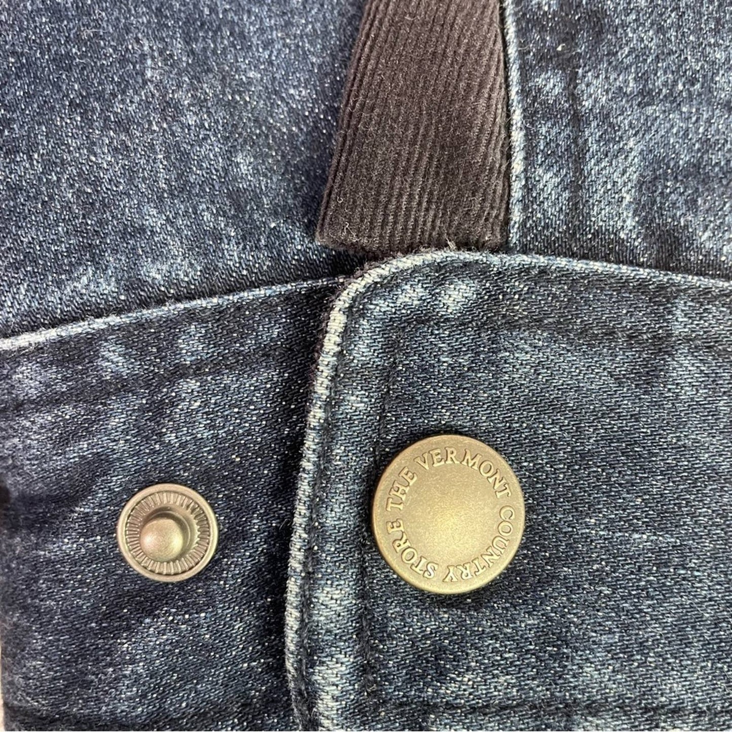 The Vermont Barn Coat Denim Jacket Many Pockets Utility M