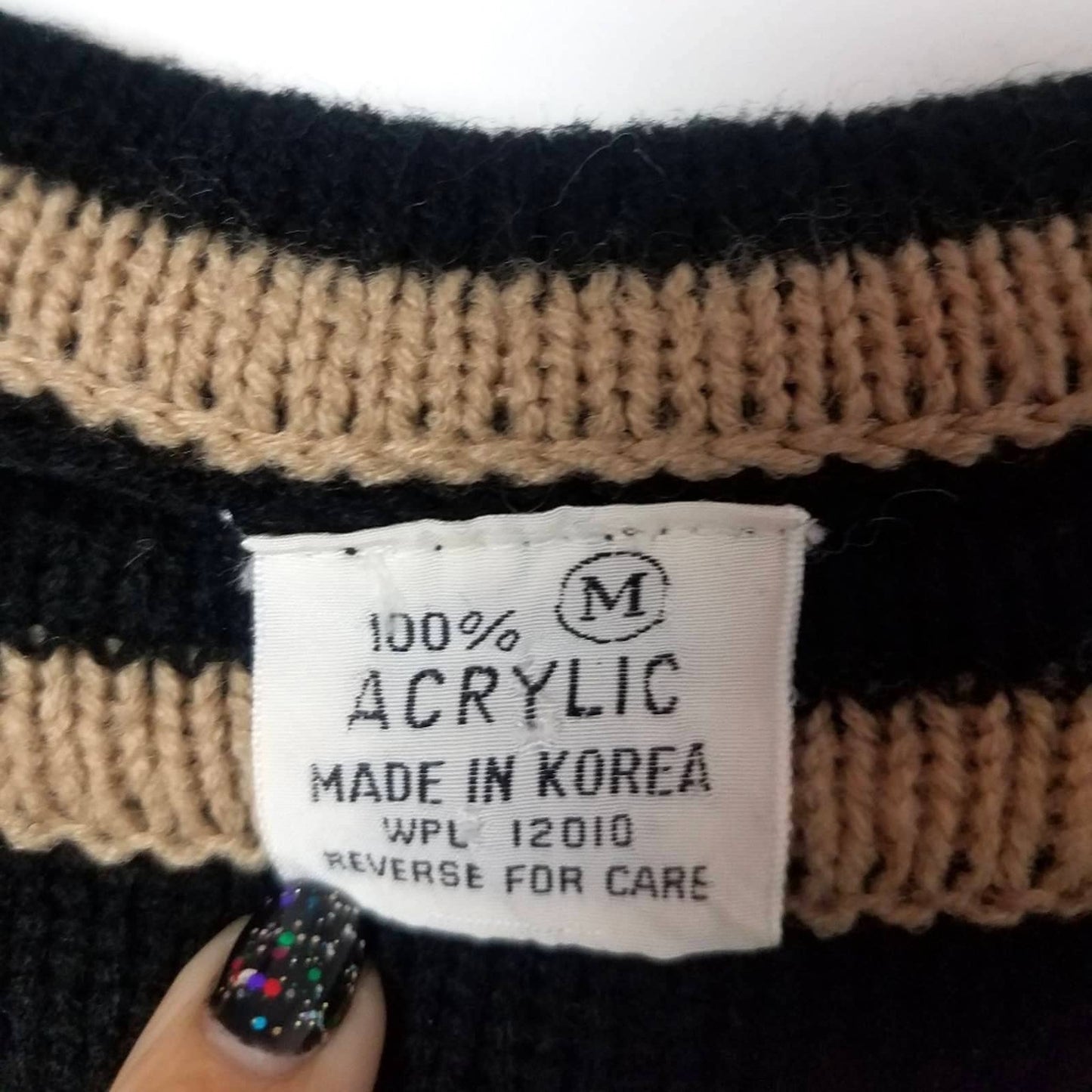 Vintage | Sweater Black Brown Striped Front Pockets